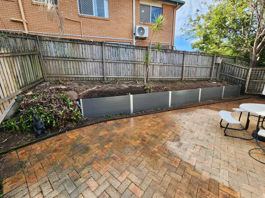Timber retaining